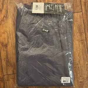 Barco Grey’s Anatomy medium petite scrub pant